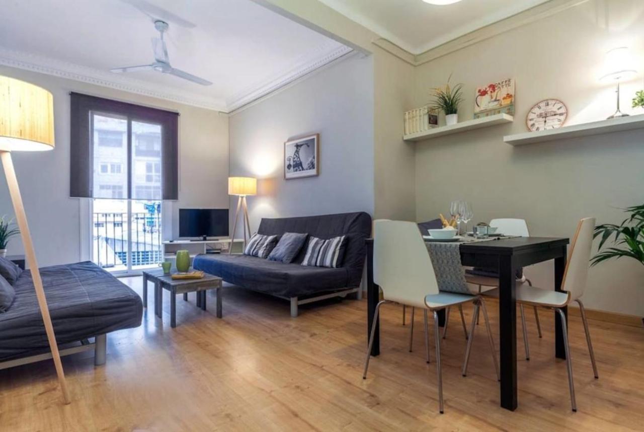 Priority Fira Apartments Barcelona Buitenkant foto